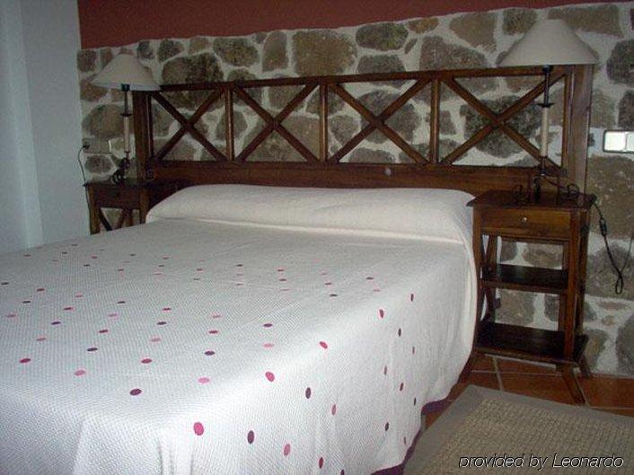 Hotel Spa Villa De Mogarraz Værelse billede
